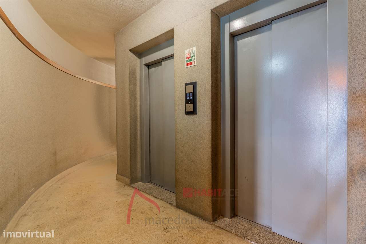 Apartamento T4 Mobilado à Venda em São Vicente, Braga-51