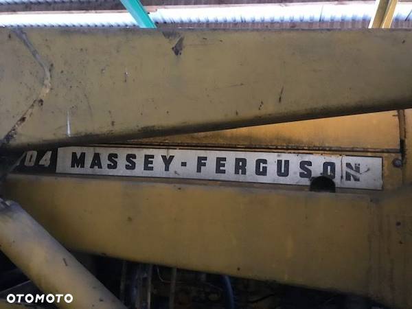 Massey Ferguson + Ładowacz Tur - 3