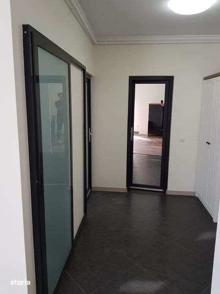 Apartament de inchiriat Economic - Imagine principală: 4/8