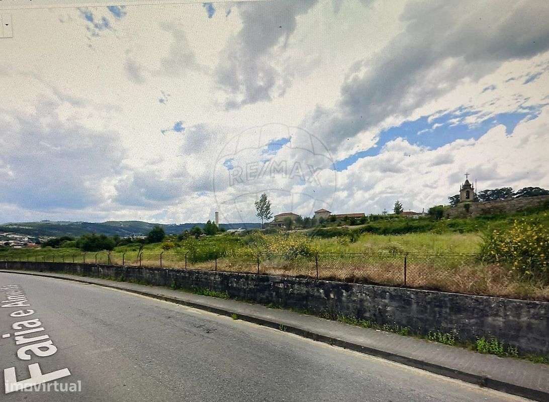 Terreno  para venda - Grande imagem: 2/4