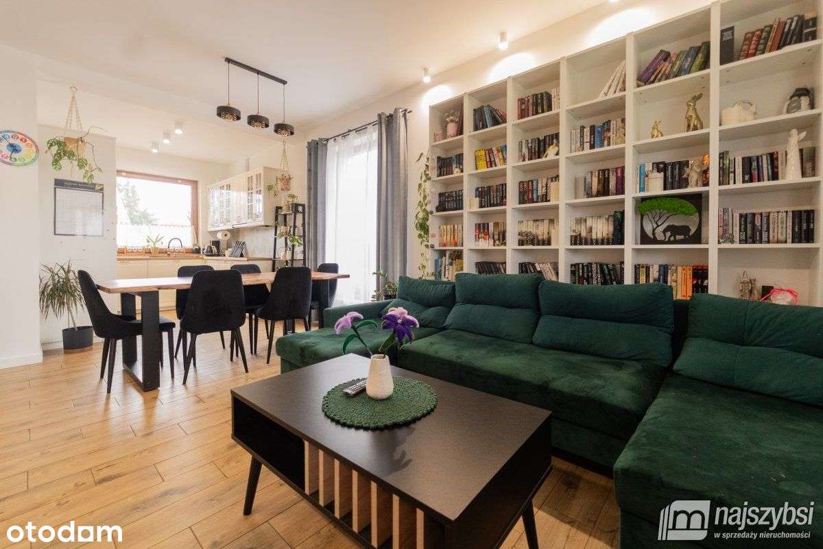 Białuń k. Goleniowa, umeblowany dom z 2022 r.-17