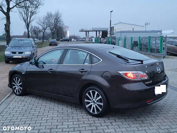 Mazda 6 2.2 CD Exclusive + - 6