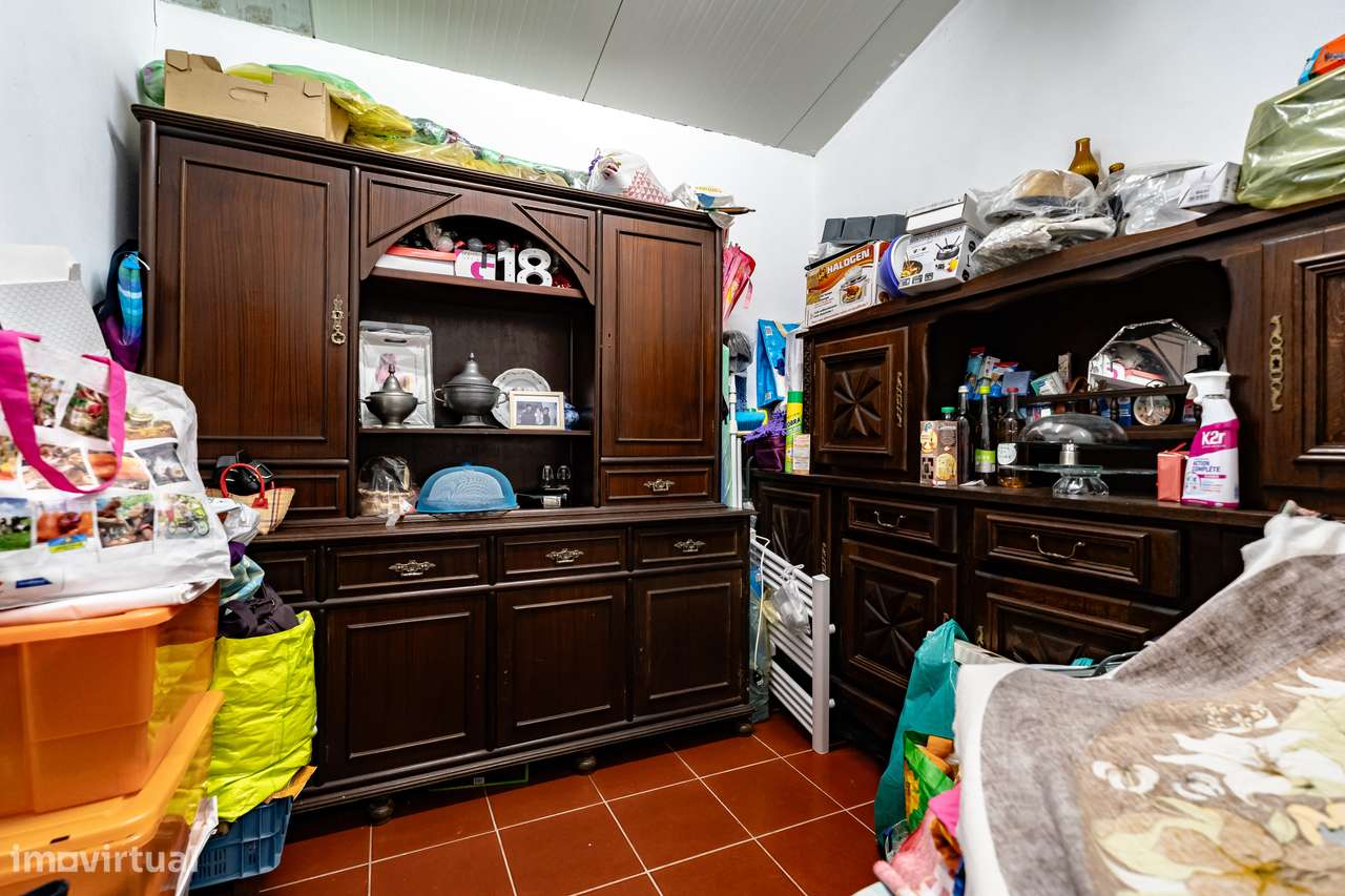 Quinta com Moradia T2 | Fornos de Algodres-13