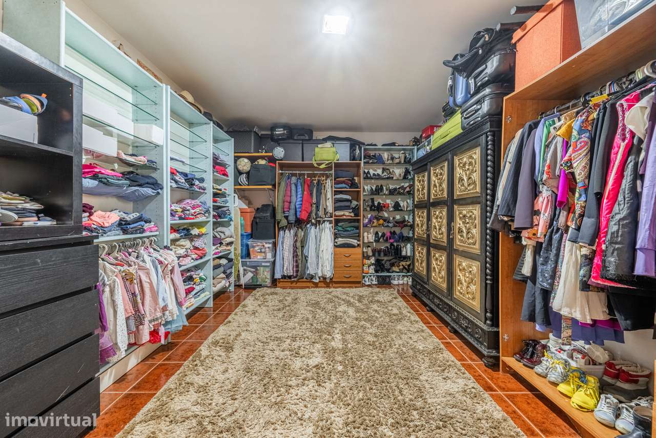 Moradia T3+1 no Gerês – Vilar da Veiga-11