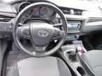 Toyota Avensis 1.6 D-4D Active - 16