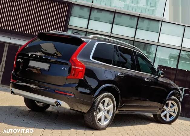 Volvo XC 90 D5 AWD Geartronic Momentum - 38