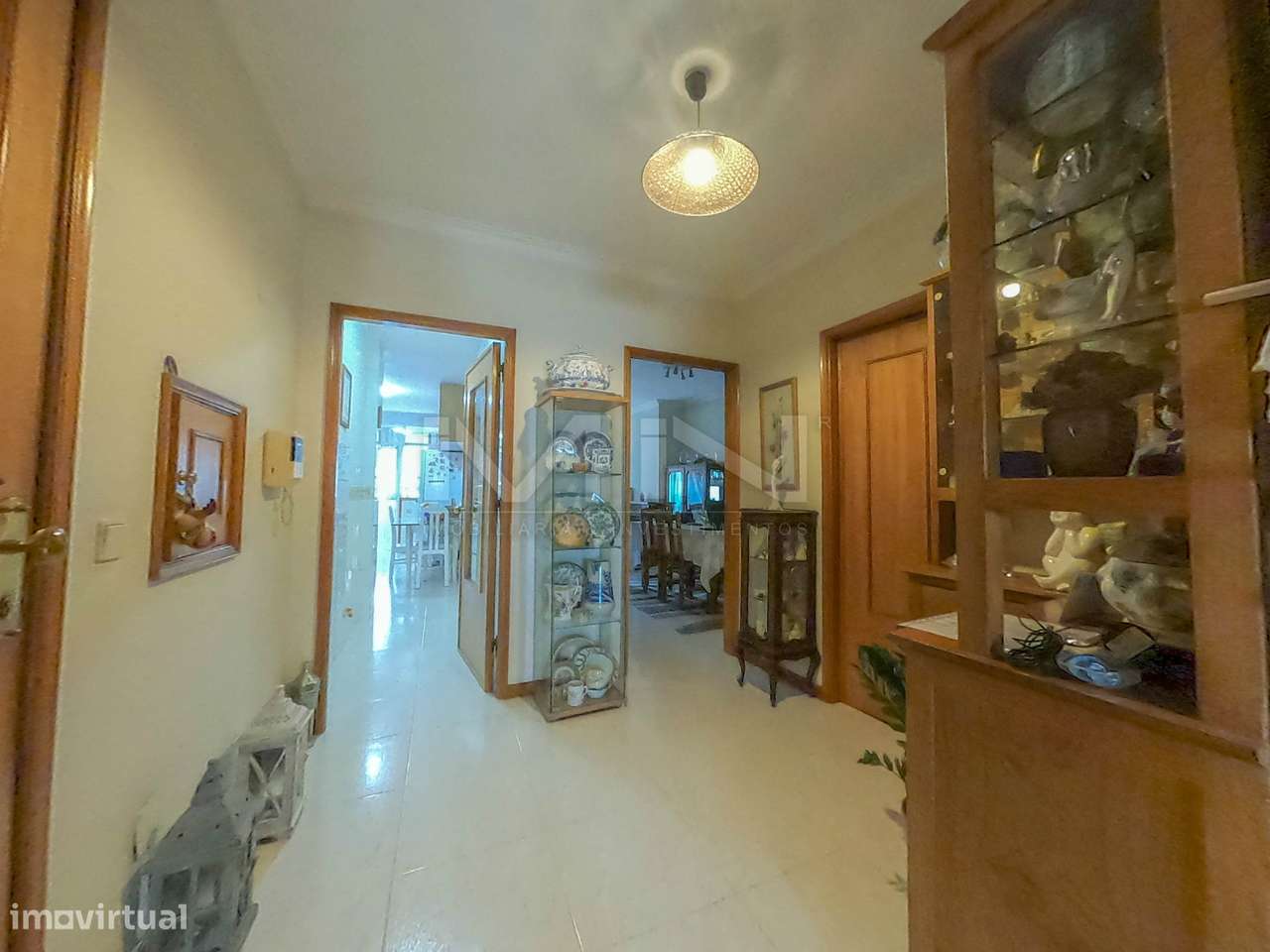 Apartamento T3 c/ Suite e garagem para dois carros - Grande imagem: 4/37