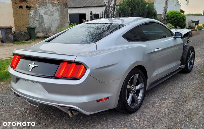 Ford Mustang 3.7 V6 - 7