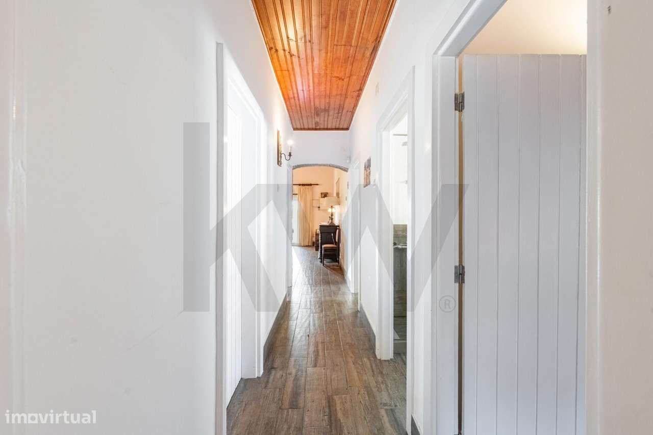 Moradia T3 inserida em Terreno de 700 m2 junto à praia de Mindelo - Grande imagem: 5/26