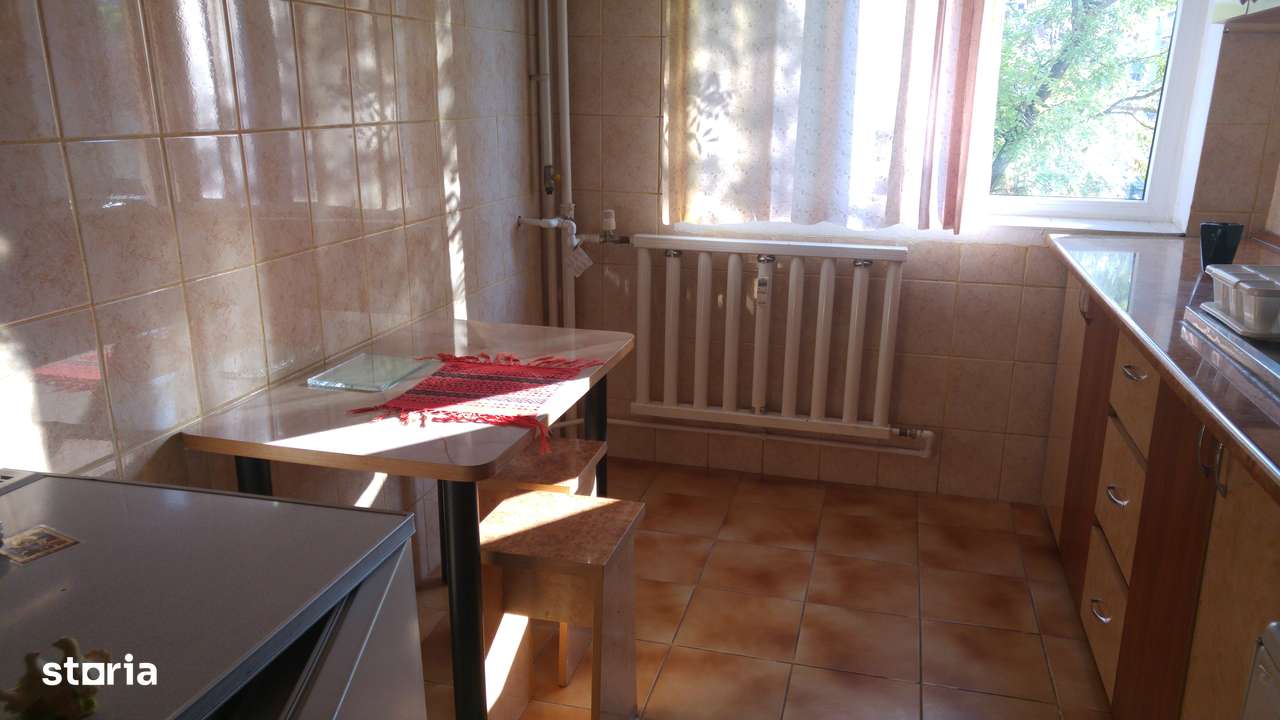 Apartament 2 camere zona Bazar - Imagine principală: 5/9