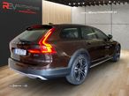 Volvo V90 Cross Country 2.0 D4 Pro AWD Geartronic - 1