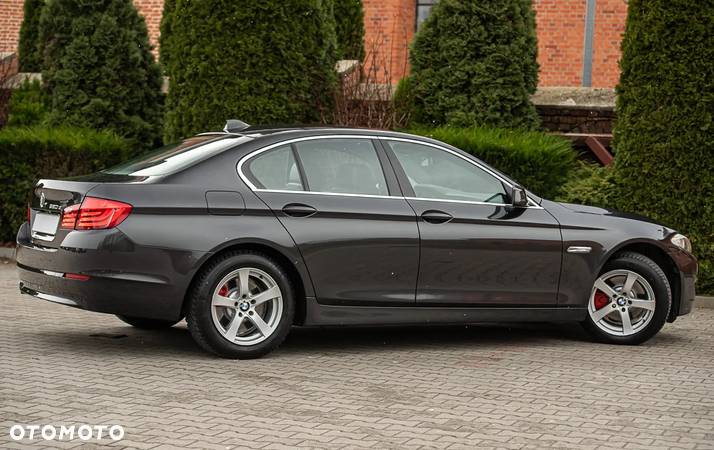 BMW Seria 5 520d xDrive Luxury Line - 14