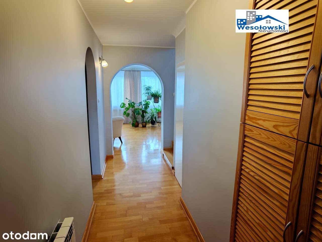 Przestronny dom 100m2, 5 pokoi z piwnicą i garażem.-16