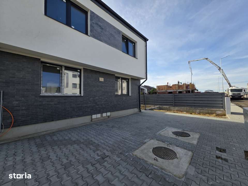 Duplex cu 4 camere, 91mp, zona Dealul Lempes, Sanpetru-0