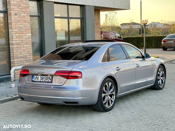 Audi A8 - 25