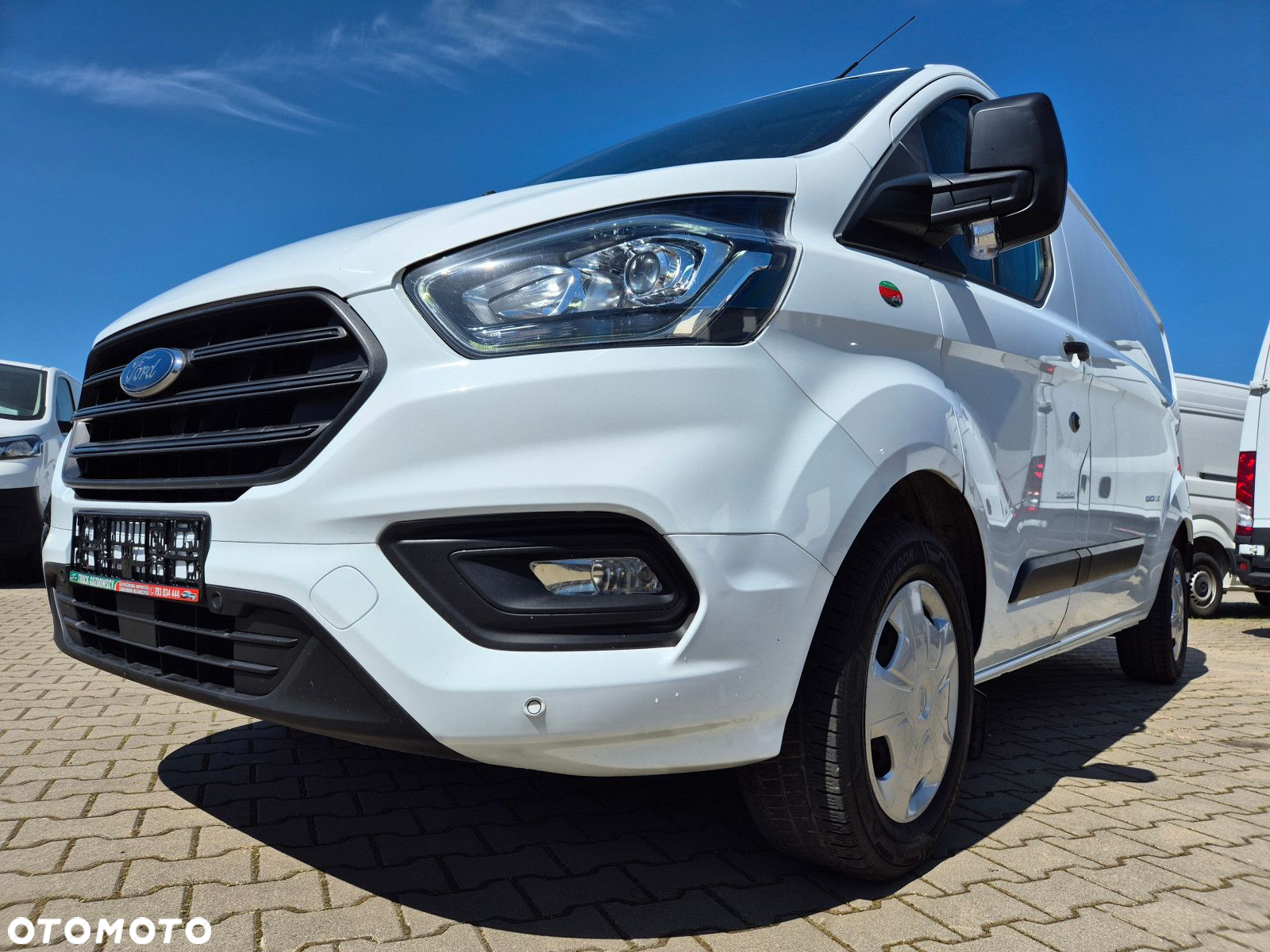 Ford Transit Custom L2H1 *69999zł NETTO* 2,0TdCi/131KM - 10