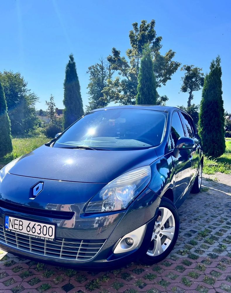 Renault Grand Scenic III (2009-2016) 2011