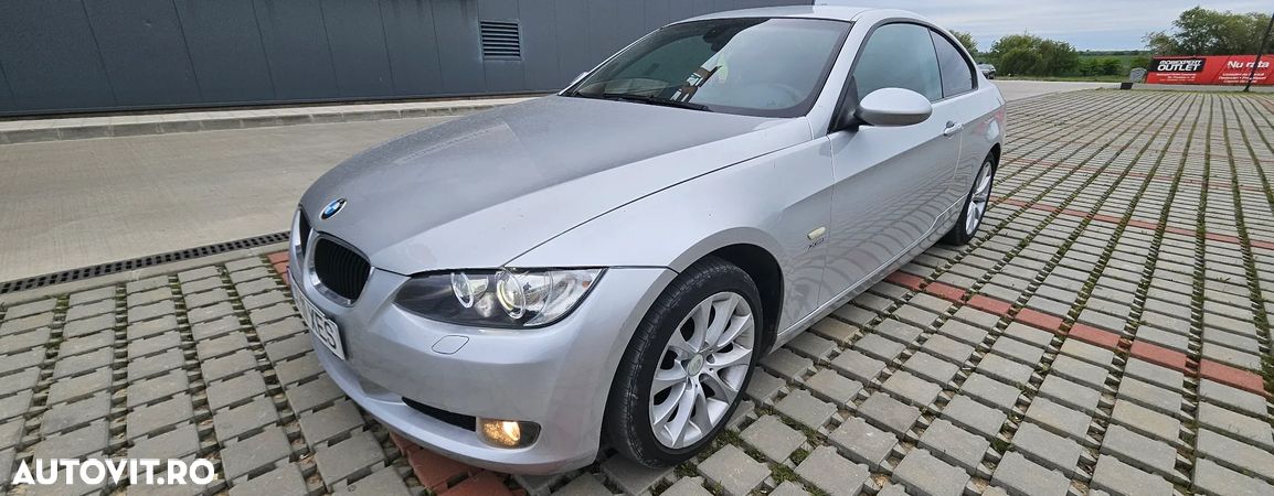 BMW Seria 3 320d xDrive Coupe Aut. - 1