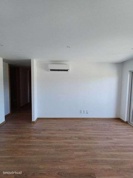 Arrendamento de apartamento T2, Nine - Famalicão - Grande imagem: 4/12