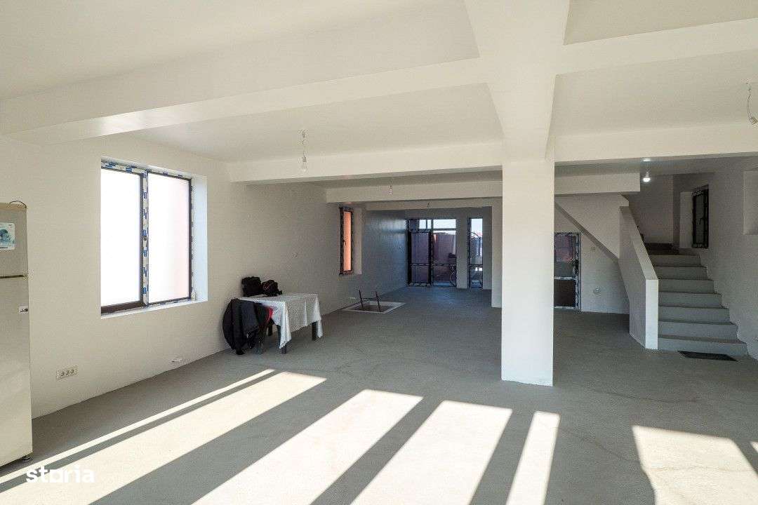 Vila S+P+2+M 520mp luminoasa si spatioasa si curte 300mp Voluntari Ilf-3