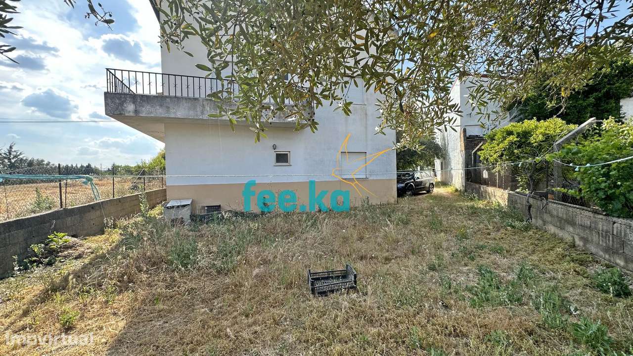 Moradia Isolada Bifamiliar - Grande imagem: 4/42