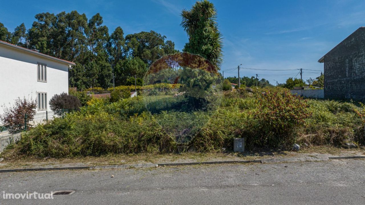 Lote para construção em Lago, próximo da ponte do Bico!