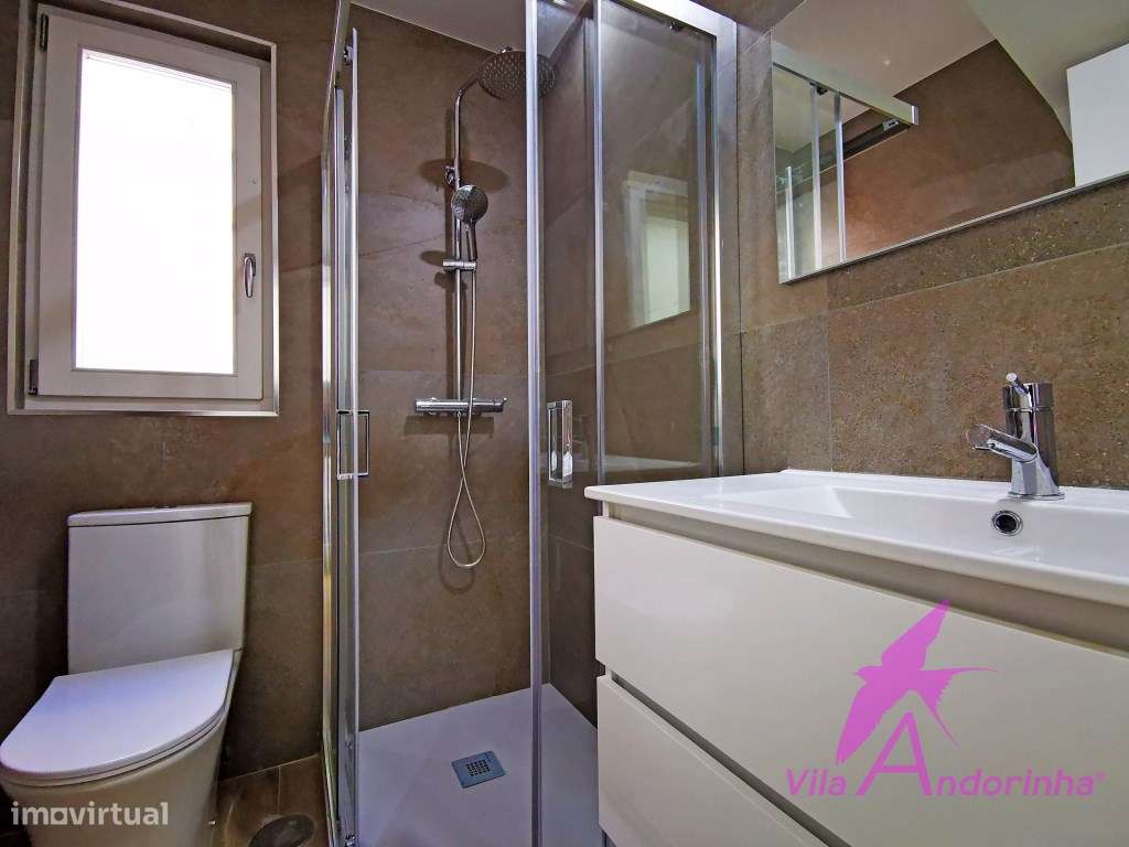 Apartamento T2 Duplex com logradouro no centro da cidade na Rua Man... - Grande imagem: 3/20