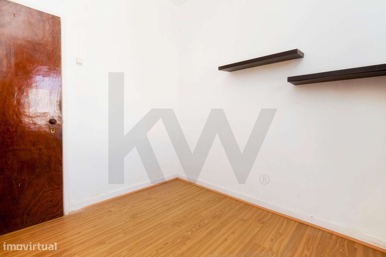 Moradia para recuperar - Grande imagem: 5/48