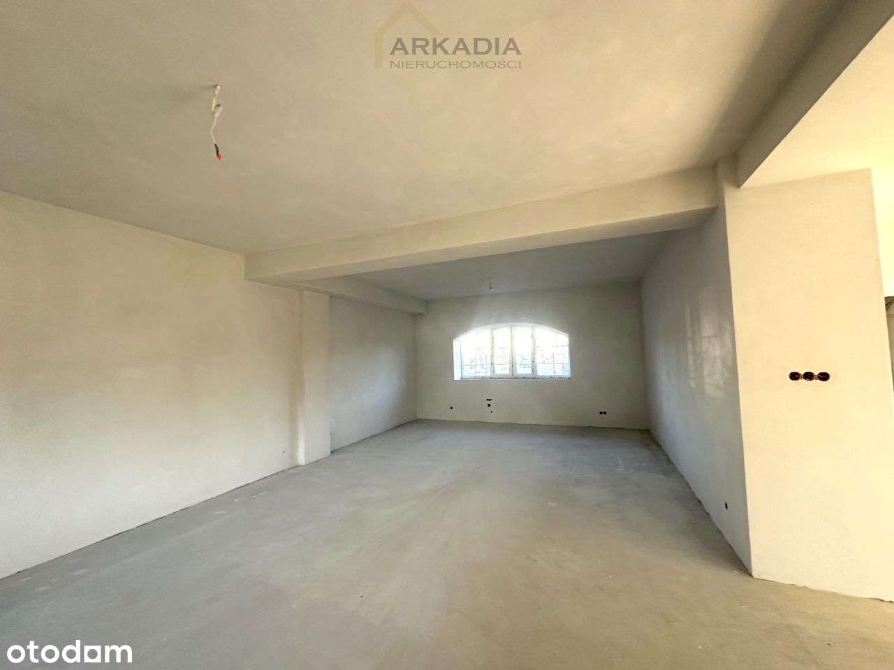 Unikatowa nieruchomość-7