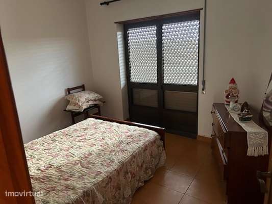 Moradia sita em Rio de Couro e Casal dos Bernardos-14