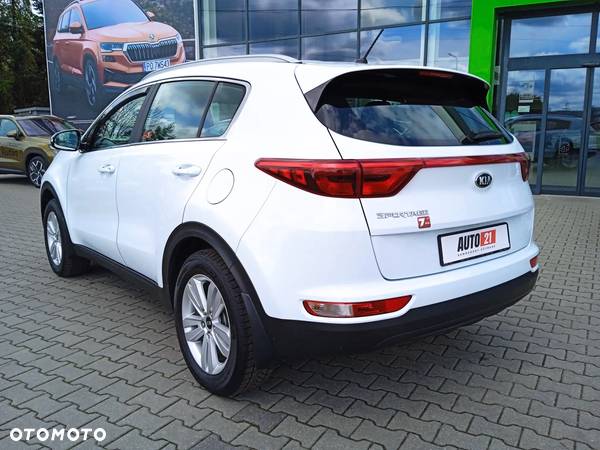 Kia Sportage 1.6 GDI M 2WD - 6