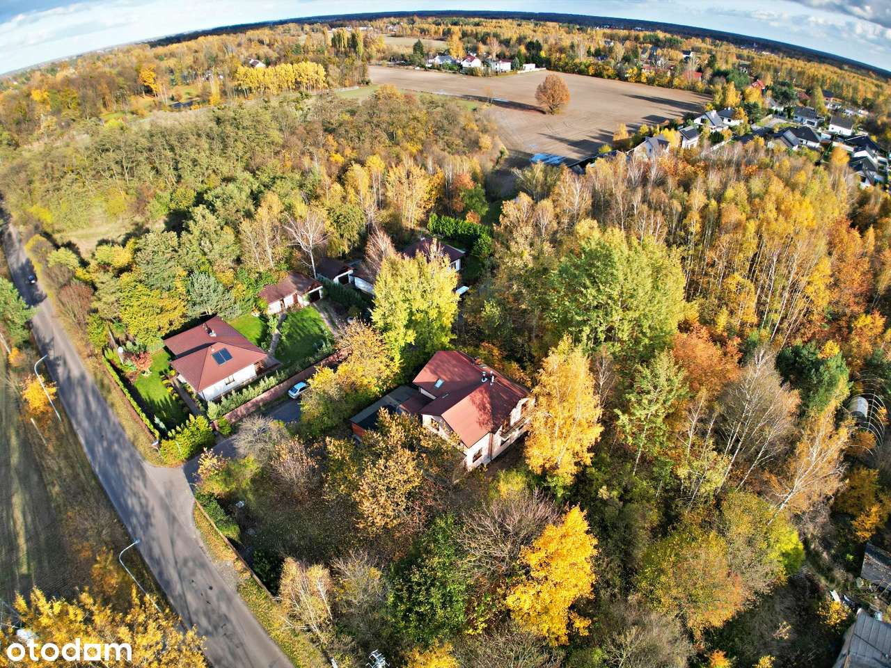 REZERWACJA Piętrowy dom szuka właściciela!-dobrze zlokalizowany-17