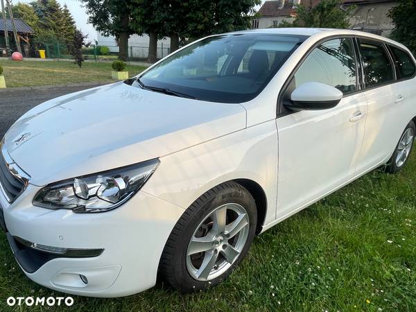 Peugeot 308 1.2 PureTech Allure S&S - 1