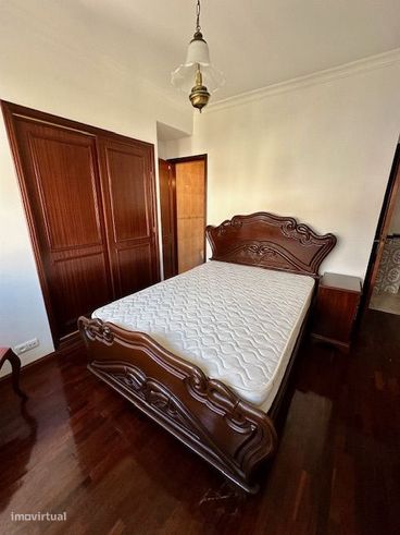 Vendo Apartamento T.3 - Com parqueamento a 70 Mts da Praia em Nazaré-22