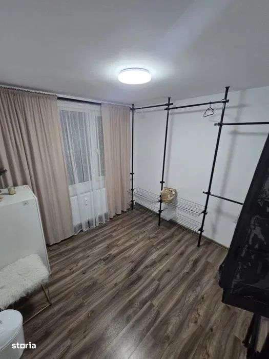 Brancoveanu-Nitu Vasile -Mall Sun Plaza | 3 camere | modern | balcon - Imagine principală: 4/8