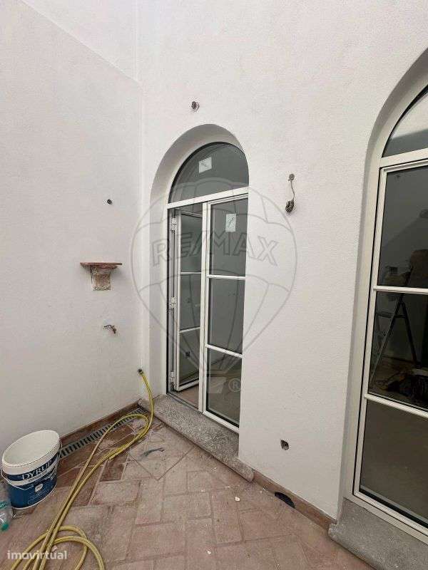 Moradia T2 para venda-16