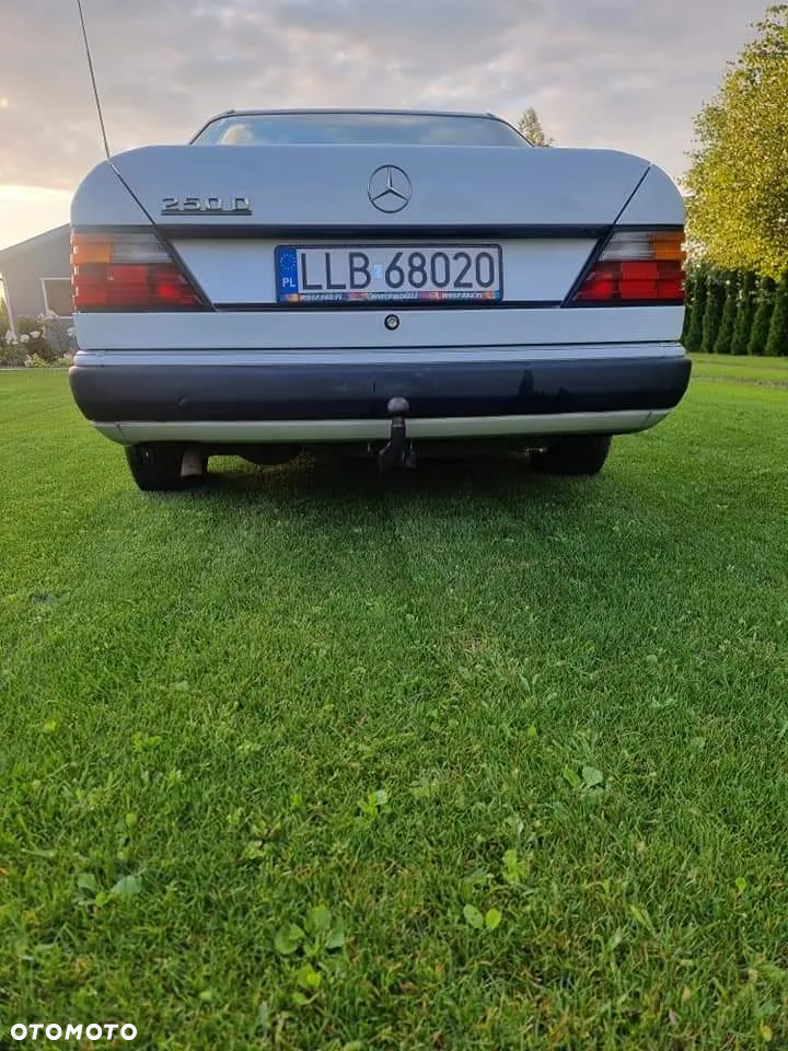 Mercedes-Benz W124 (1984-1993) - 7