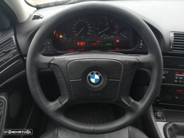 BMW 520 d Touring - 15