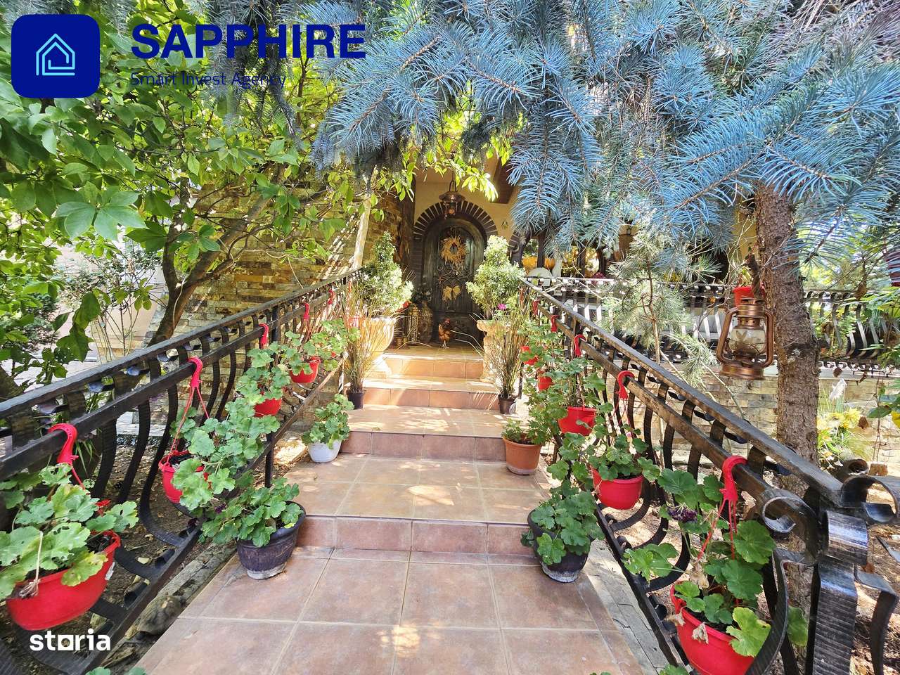 Vilă de lux Otopeni, pentru colecționari, înconjurată de brazi și artă-0