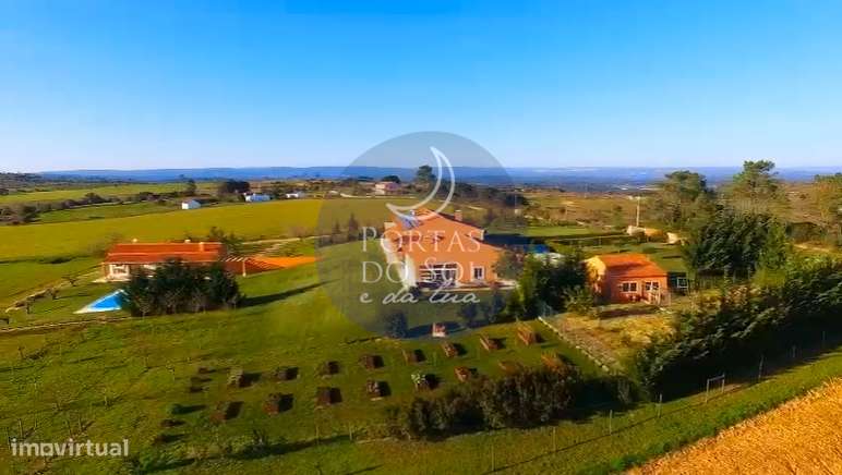 Quinta V4 em 34.200 m2 de terreno c/ piscina e furo - Grande imagem: 3/20