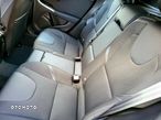 Volvo V40 D2 Drive-E R-Design Kinetic - 29