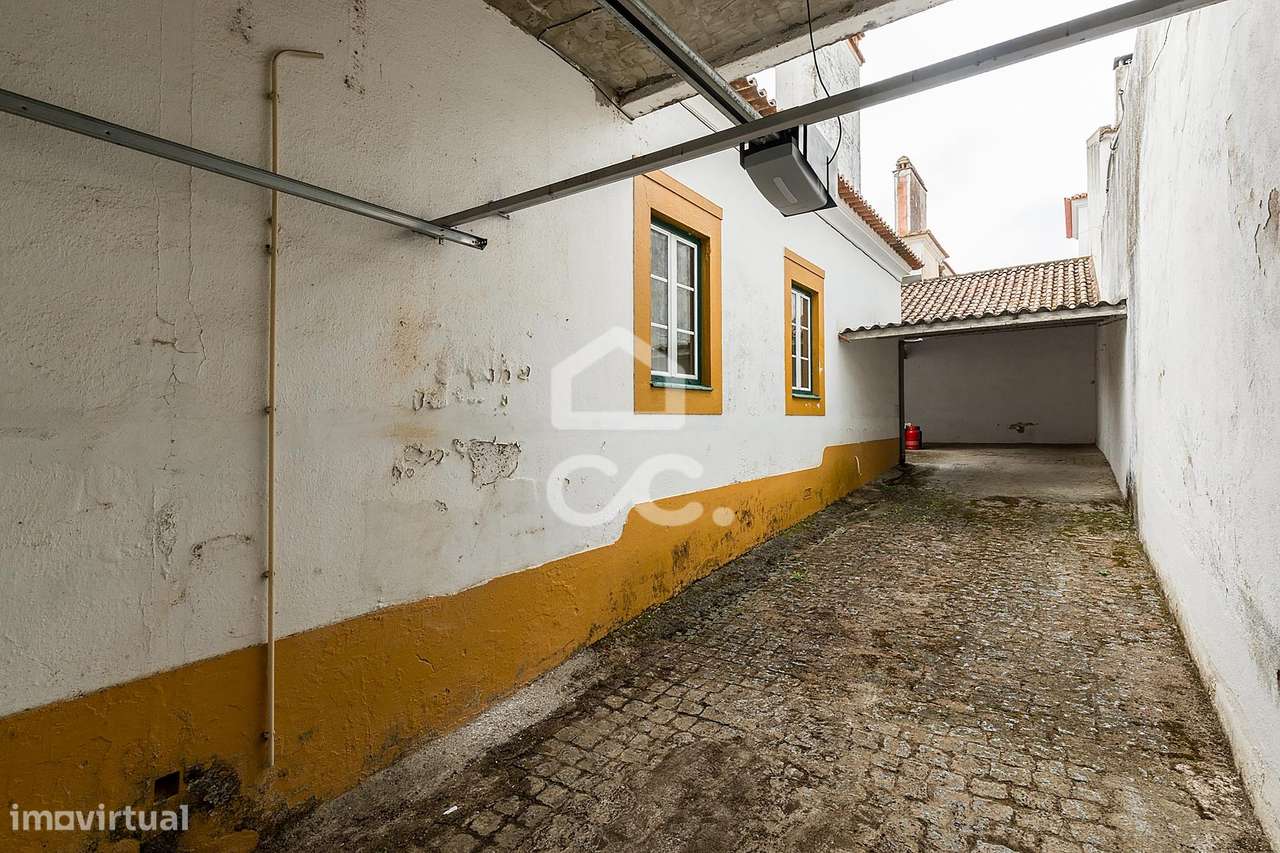 Moradia T3 c/ Quintal e Garagem no Centro de Montemor-o-Novo, Évora-16