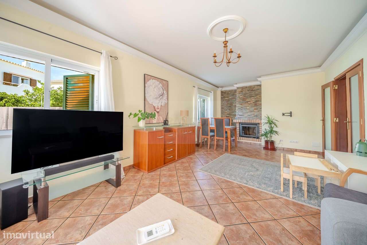 Moradia T4 com Piscina | Bemposta, Portimão - Grande imagem: 4/39