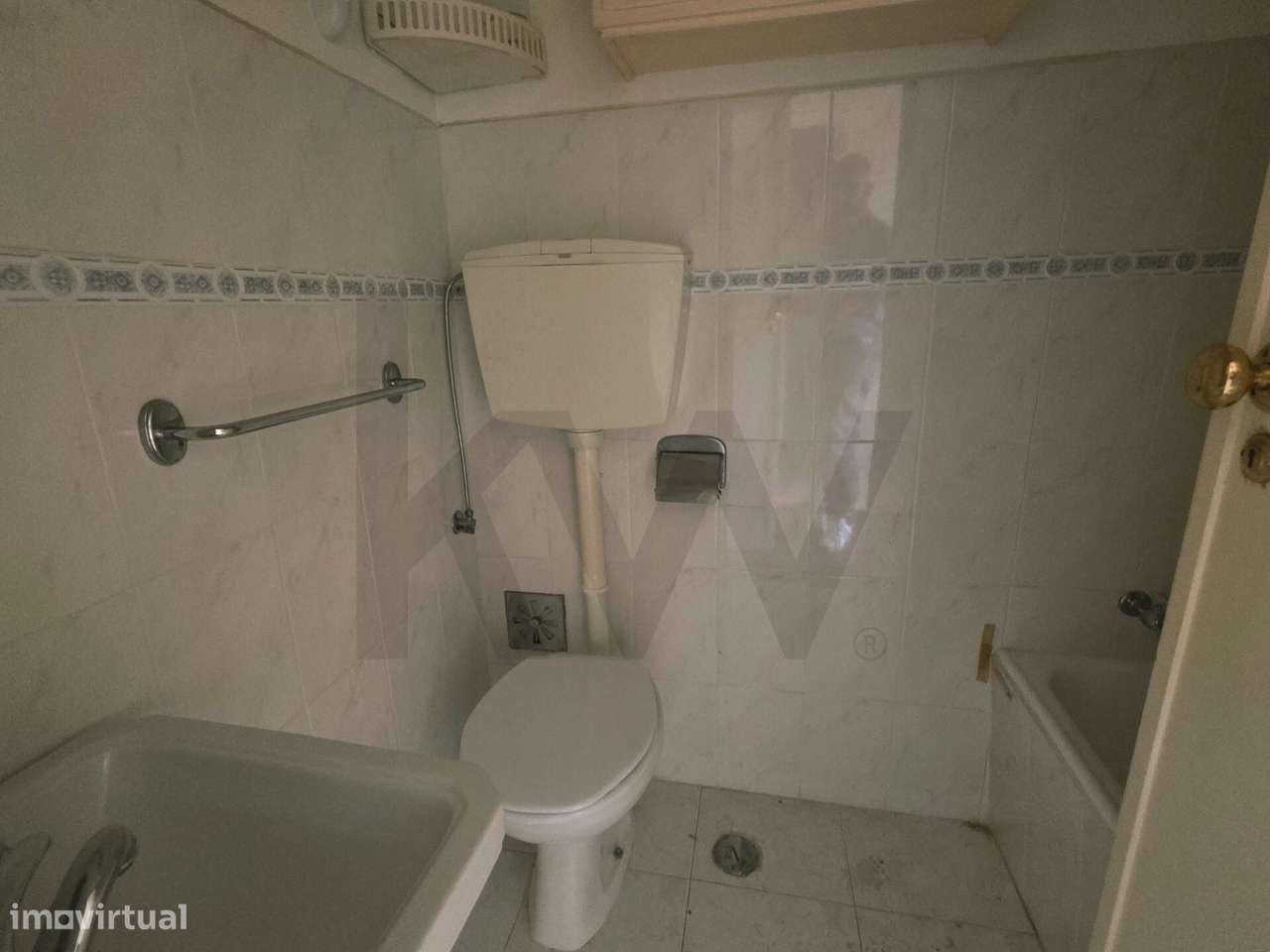 Moradia Bi familiar – Dois T3 Independentes | Porto Salvo-29