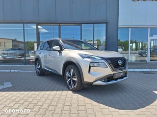 NISSAN X-TRAIL 2023, E-power 4WD Tekna+Premium, 7 osobowy 2023