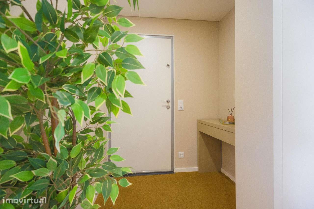 T1 Moderno e Luminoso com Metro Próximo e Acesso Rápido à Praia...-18