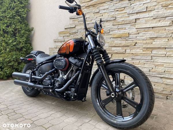 Harley-Davidson Softail Street Bob - 5