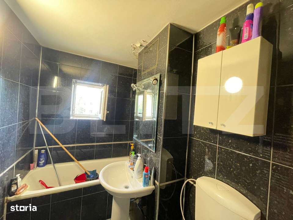 Apartament etaj 2,decomandat 85 mp,zona Liceul Energetic - Imagine principală: 5/5