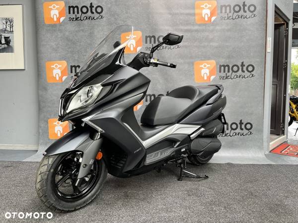 Kymco Downtown - 8