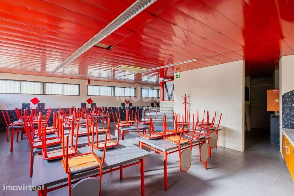 Espaço Comercial Premium com 715 m2 no Centro de Aveiro-33